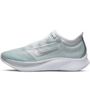 NEW Women’s Zoom FLY 3